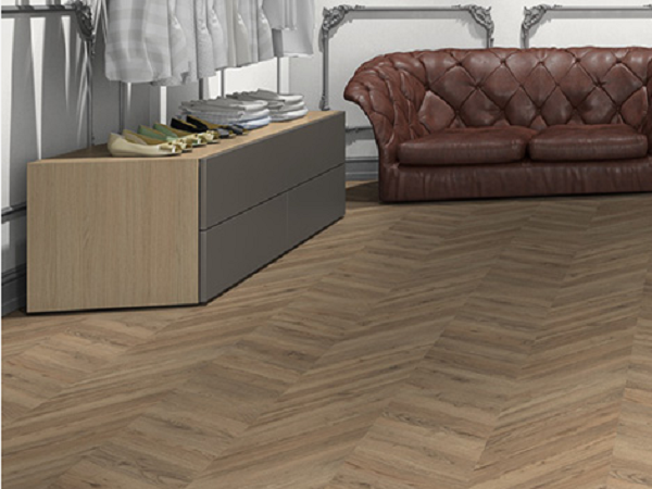 Ламинат Egger PRO 2021+ Kingsize 8-32 Дуб Риллингтон тёмный EPL012