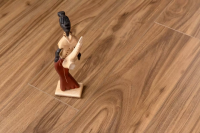 Ламинат Winlerk Comfort Walnut Gurk C906