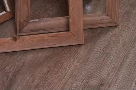 Ламинат SPC Vinilam Ceramo 5,5 мм Дуб Оливковый 61512