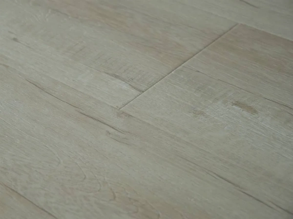 Ламинат Lamiwood Bristol Дуб Беленый 2412