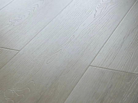 Ламинат Lamiwood Bristol Дуб Беленый 2412