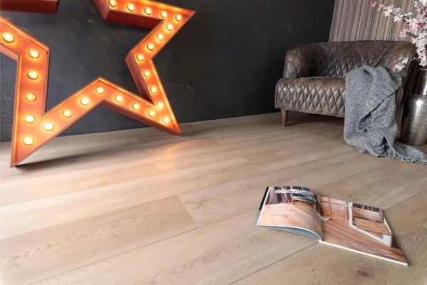 Виниловый ламинат Aquafloor RealWood XXL AF8023XX