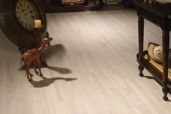 Массивная доска Coswik Авторская, Ясень 1202-1336 Ясень Лунный свет (массив)