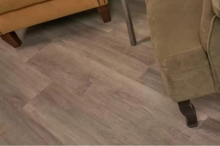 Ламинат SPC Vinilam Ceramo 5,5 мм Дуб Моран 4914