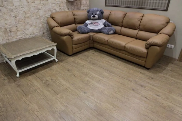 Виниловый ламинат Decoria Mild Tile DW 1402 Дуб Ричи