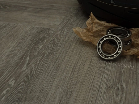 Виниловый ламинат Fine Floor Gear Дуб Франкоршам FF-1814