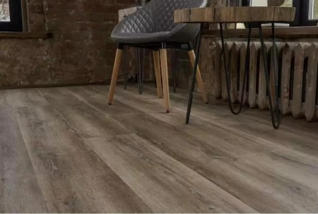 Ламинат SPC Vinilam Ceramo 5,5 мм Дуб Биль 8895-EIR