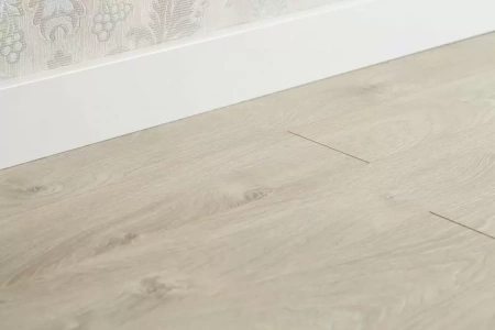 Ламинат Kronopol Platinium Cuprum Ferrara Oak D3034