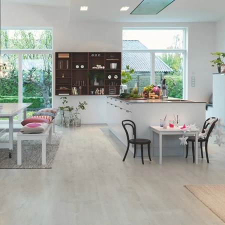 Виниловый ламинат Pergo Optimum Glue Plank Дуб Благородный серый V3201-40164