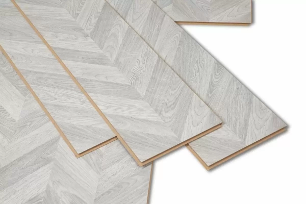 Ламинат Peli Elegance Серый Венгерский LE-269