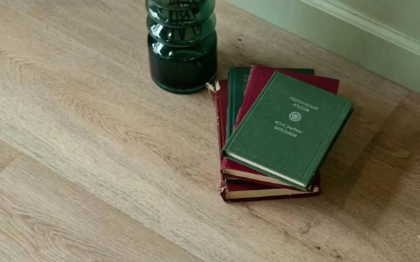 Ламинат SPC VinilPol Дуб Портофино 7895-EIR