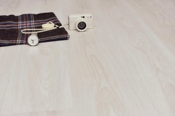 Виниловый ламинат Fine Floor Light Дуб Безье FF-1325