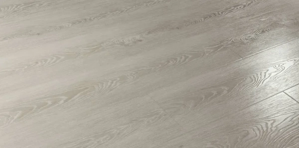 Ламинат Imperial Perfect Дуб Снежный 6102