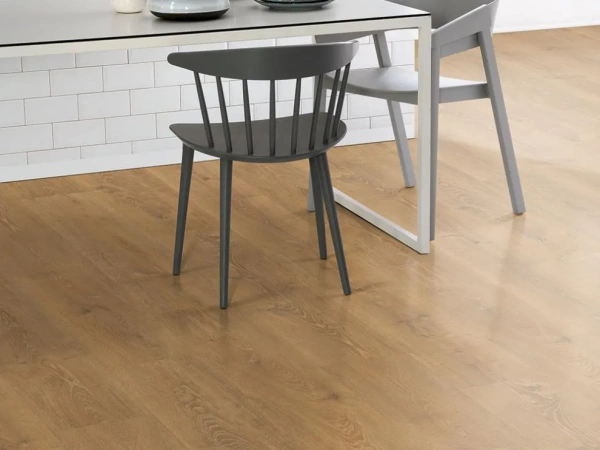 Ламинат Egger Design GreenTec Large 7,5-33 Дуб Уолтем натуральный EPD027