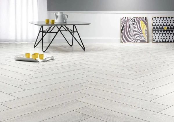 Ламинат AlsaFloor Herringbone (Baton Rompu) Дуб Полярный 627