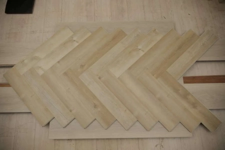 Ламинат SPC EvoFloor Parquet Click 4,5 мм Lindau (Линдау) A+B P3066-7