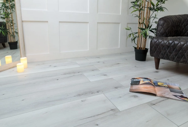 Виниловый ламинат Aquafloor RealWood XL Glue AF8006XL