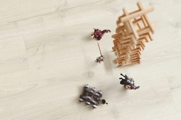 Виниловый ламинат Pergo Optimum Click Plank Дуб горный светлый V3107-40163