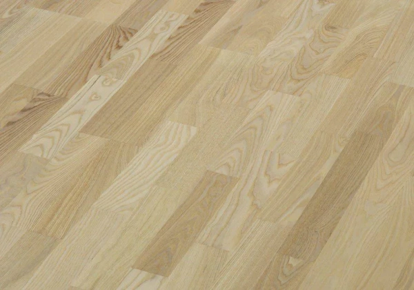 Паркетная доска Wood Bee Classic Ясень Арктик / Ash Arсtik