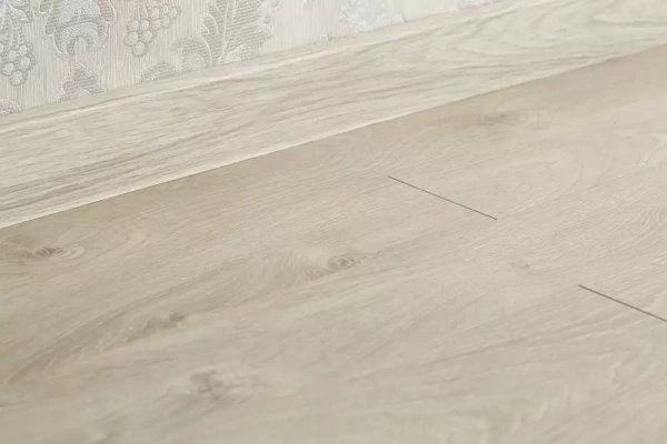 Ламинат Kronopol Platinium Cuprum Ferrara Oak D3034