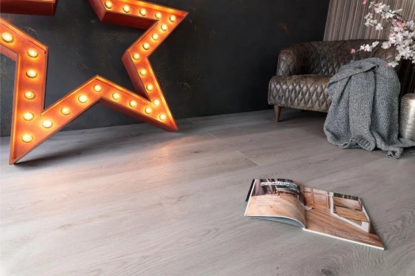Виниловый ламинат Aquafloor RealWood XXL AF8022XX