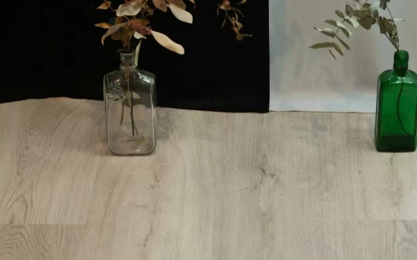 Ламинат SPC VinilPol Дуб Рим 7894-EIR