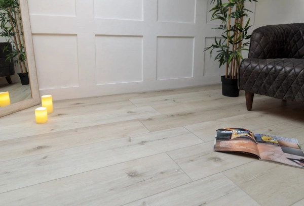 Виниловый ламинат Aquafloor RealWood XL Glue AF8007XL