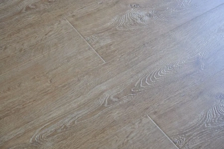 Ламинат Imperial Lux Дуб Виктория 5002