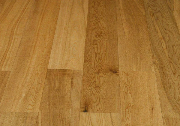 Паркетная доска Wood Bee Classic Дуб Натур Браш / Natur Brush