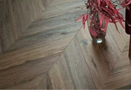 Виниловый ламинат Vinilam Parquet Chevron Шеврон Лувр I107516