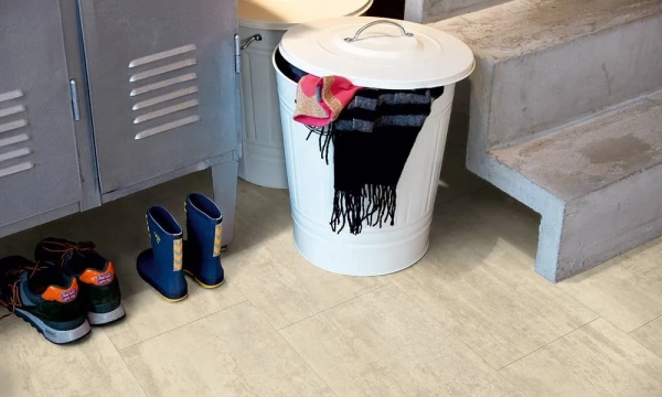 Виниловый ламинат Pergo Optimum Click Tile Травертин кремовый V3120-40046